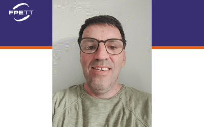 Retour sur le parcours de David marqué par des impératifs familiaux, des changements de caps professionnels, et une volonté inébranlable de rebondir.