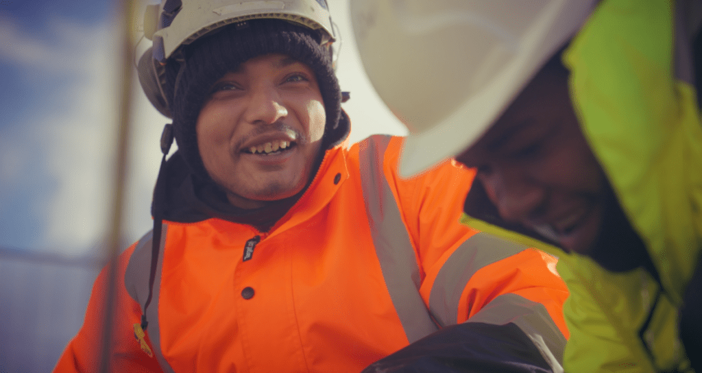 FREGATE est un module pédagogique expérientiel, conçu pour permettre aux participants de développer leurs compétences transversales en dehors du cadre habituel de la formation métier.