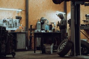 Filière automobile : accompagner les agences d’emploi face aux enjeux de l’intérim en Bourgogne-Franche-Comté